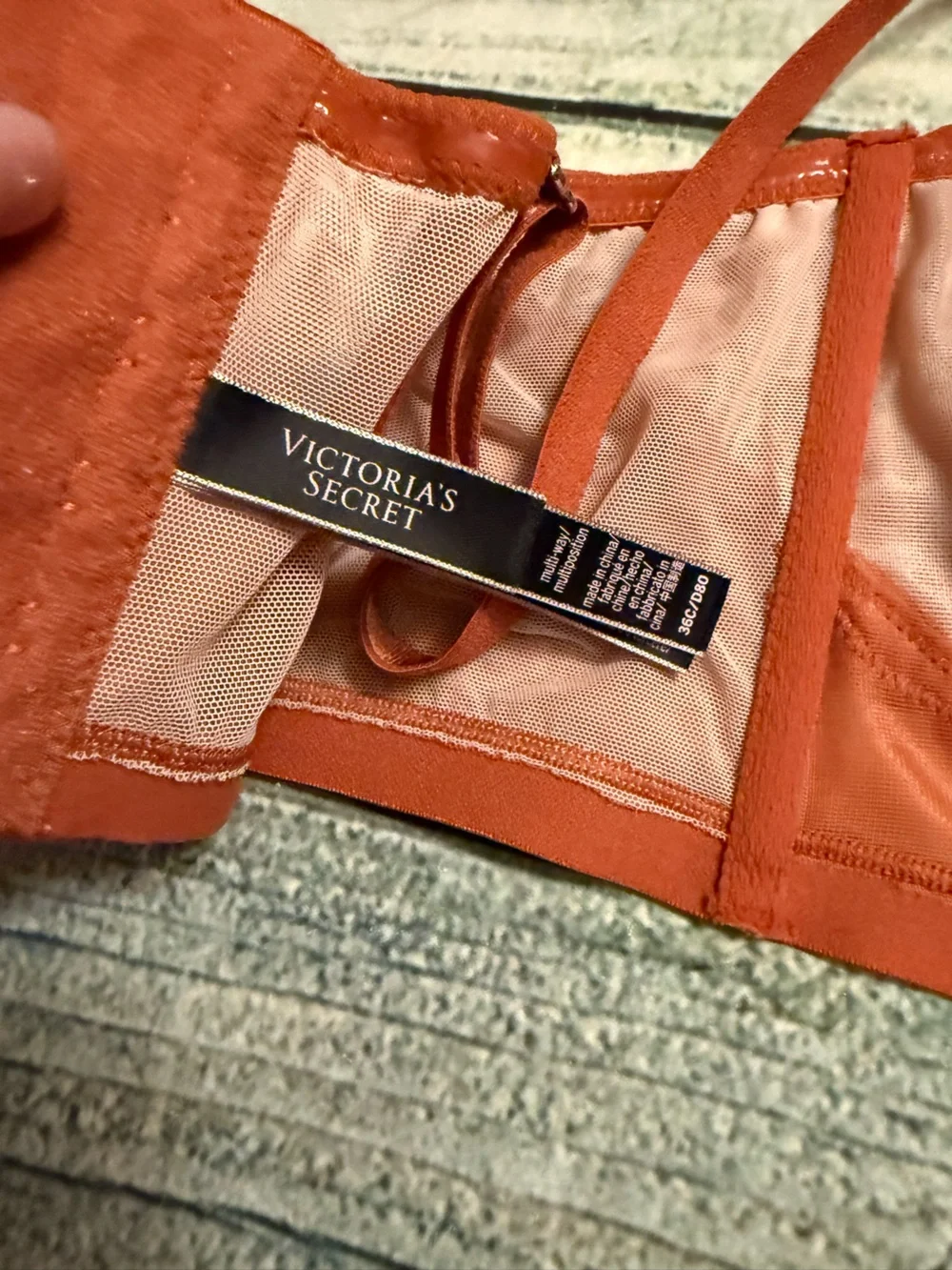 Victorias Secret rust lace very sexy bra. 36C